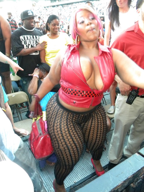 Thick Black Ass In Lace Walking After A Concert