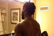 Davone Bess Tweets Naked Photo