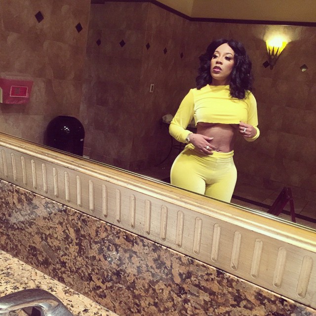 k-michelle-nipple-slip2